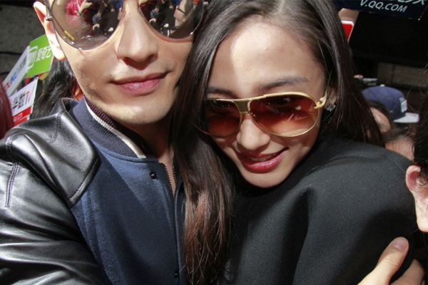Huynh Hieu Minh cong khai, tang sieu xe cho Anglelababy hinh anh
