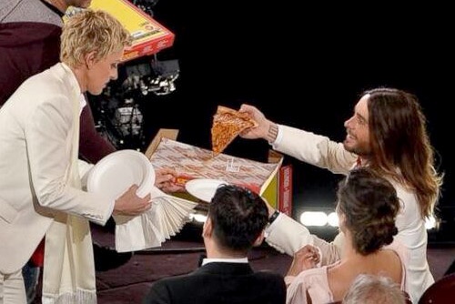 Nguoi giao pizza o Oscar suyt bi FBI kiem tra ly lich hinh anh