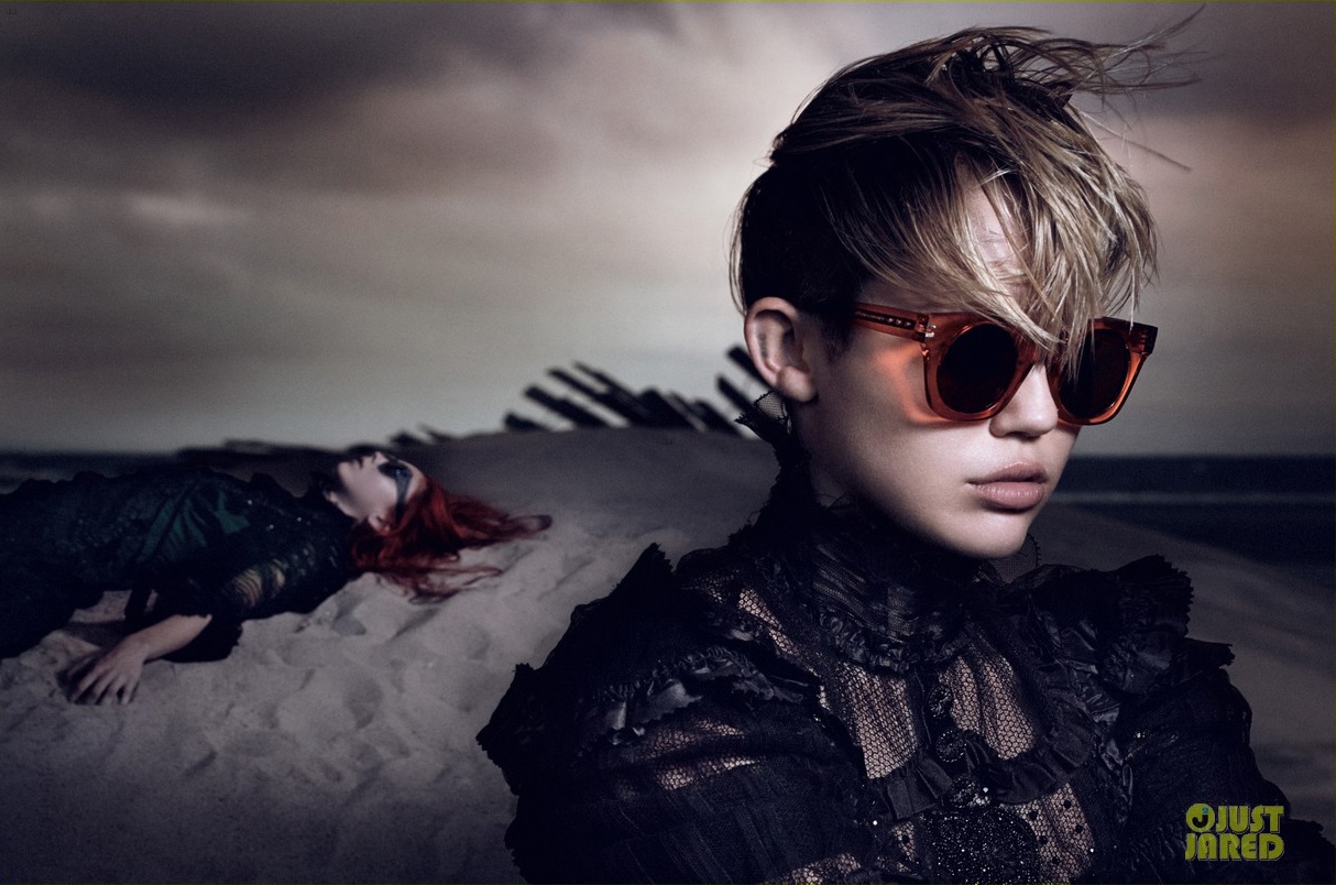 Miley Cyrus hon doi quang cao cho Marc Jacobs hinh anh