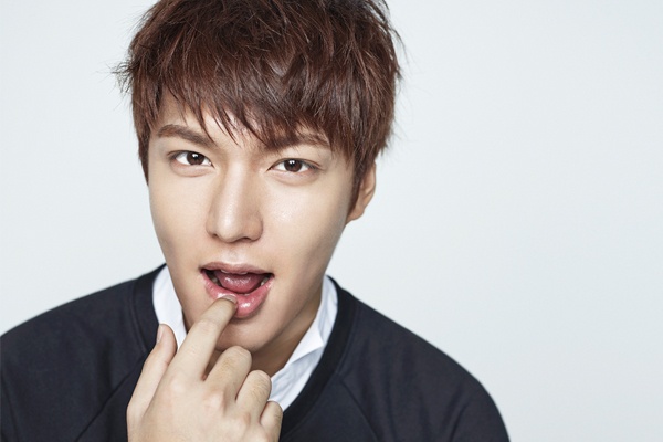 Lee Min Ho bi nghi lay sun tai nang mui hinh anh