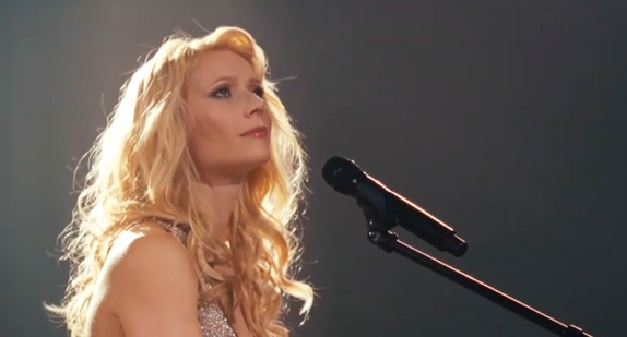 Gwyneth Paltrow hat live tren san khau Oscar hinh anh