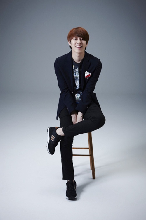 Hee Chul sở hữu thân hình gầy nhom.