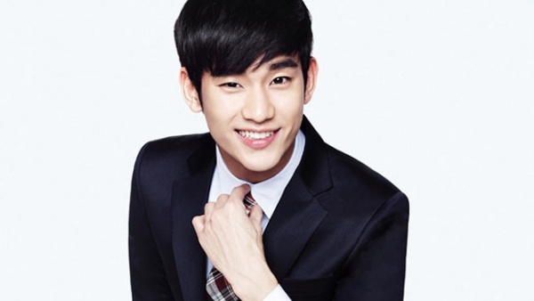 Kim Soo Hyun dut tui 2,9 trieu USD khi toi Hong Kong hinh anh