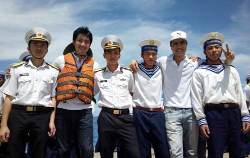 Nguyễn Phi Hùng và các chiến sĩ Trường Sa