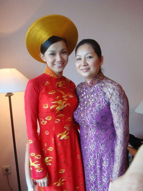 Thùy Lâm luôn tự hào khi được mẹ bên cạnh và chăm sóc cô trước khi lập gia đình.