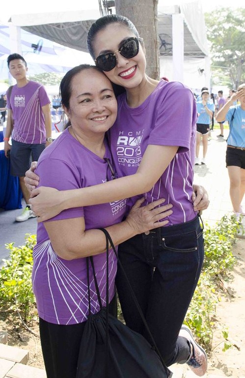 Tăng Thanh Hà được thừa hưởng nhiều nét đẹp từ khuôn mặt mẹ