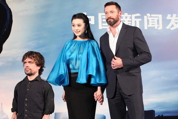 Pham Bang Bang nam tay Hugh Jackman ra mat 'X-Men' hinh anh