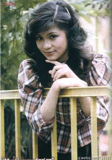 Vẻ ngoài dịu dàng, thơ ngây, nhưng thực chất bên trong, Ông Mỹ Linh cũng có những giây phút rất bốc đồng và nổi loạn.