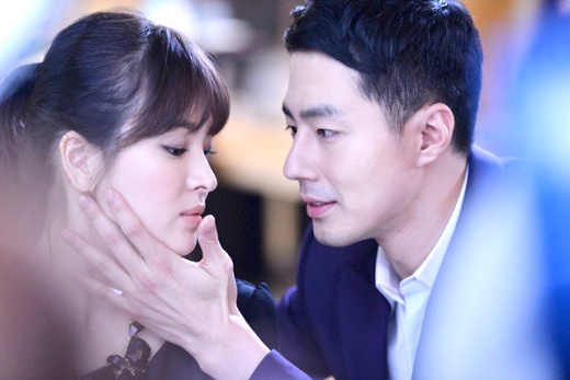 Nhung moi tinh dinh rac roi anh chi em trong phim Han hinh anh