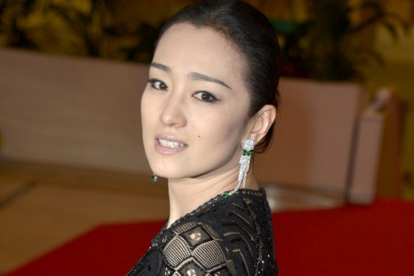 Cung Loi nhan giai Cannes khi biet tin cha mat hinh anh