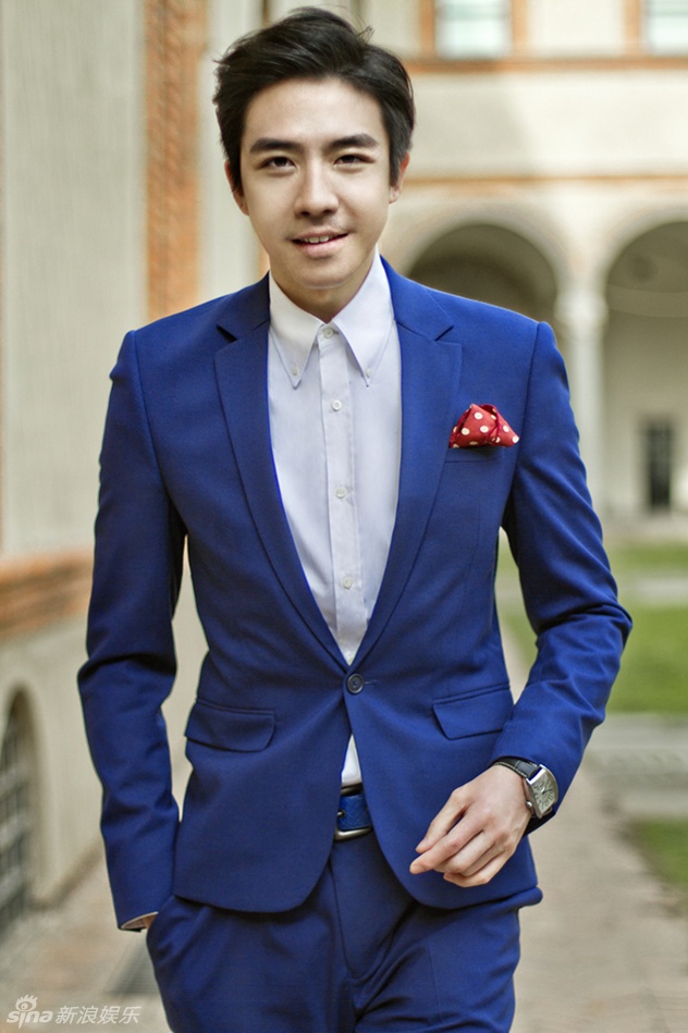 Sao gap tai nan no phim truong lan dau tai xuat tren tap chi hinh anh