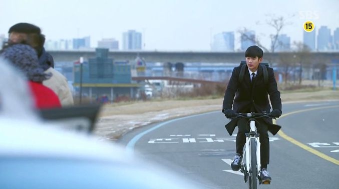 Kim Soo Hyun trong Vì sao đưa anh tới.