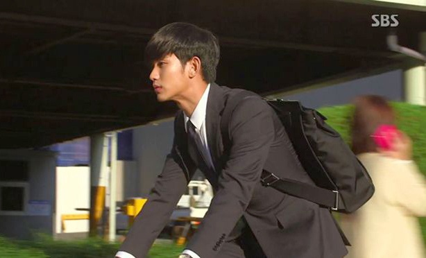 Kim Soo Hyun trong Vì sao đưa anh tới
