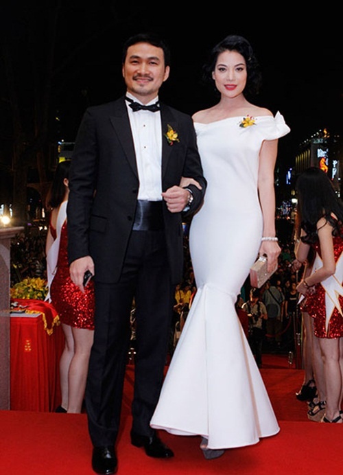 Chi Bảo và Ngọc Ánh, cặp anh em trong phim tái ngộ.