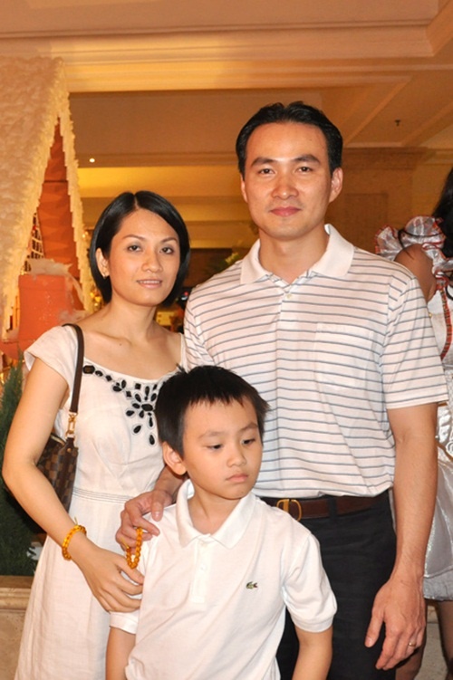 Chi Bảo và người vợ thứ hai cũng đã 