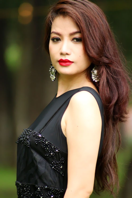 Ngọc Ánh sau 15 năm vẫn đẹp và gợi cảm