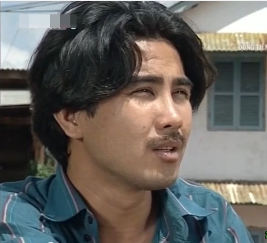 Chàng kỹ sư Huy (Quyền Linh) cá tính trong phim.