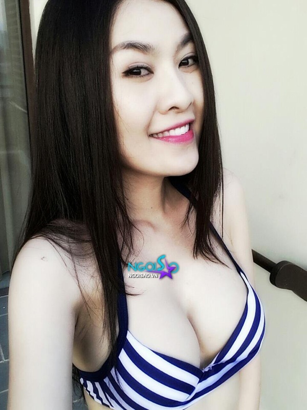 Chính vì thế rất khó để kiếm được tấm hình cô chụp thẳng mặt.