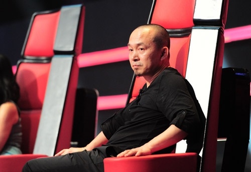 Mất điểm trầm trọng khi ngồi ghế nóng Giọng hát Việt