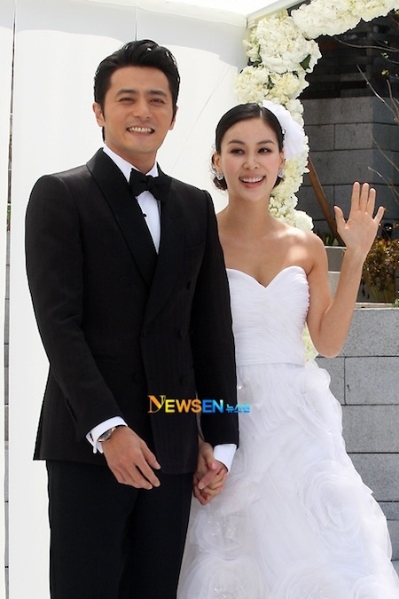 Vợ chồng Jang Dong Gun - Go So Young cũng là những đại gia nhà đất.