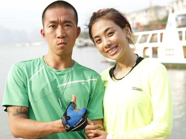 Anh chang deo mieng nhat Cuoc dua ky thu hon tai xe taxi hinh anh