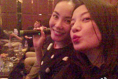 Vuong Phi - Trieu Vy vuong tin don bi bat vi ma tuy hinh anh