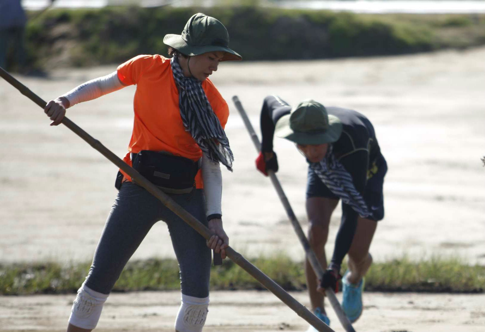 Trang Tran khau chien Trang Khieu hinh anh