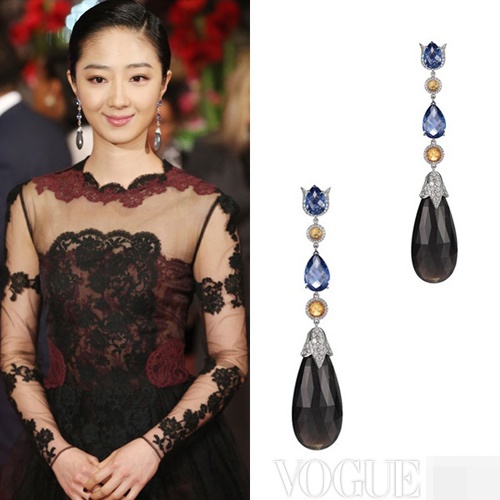 Quế Luân Mỹ với đôi bông tai bạch kim 18 carat khảm đá quý, kim cương.