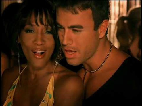 Could I Have This Kiss Forever - Whitney Houston & Enrique Iglesias hinh anh
