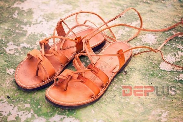 Set đồ thích hợp cho chuyến du lịch cuối tuần.