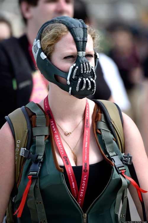 Đây là tạo hình theo kiểu nhân vật phản diện trong phim Người dơi.