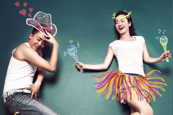 Tieu Yen Tu - Nhi Khang ban moi khoe anh chup doi dau tien hinh anh