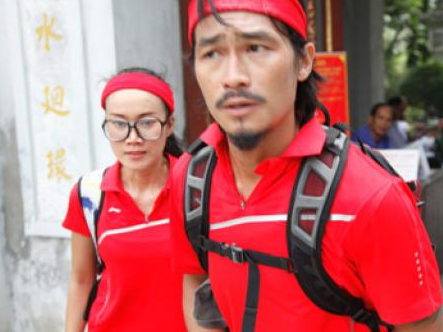 Sao 'Bui doi Cho Lon' cai nhau gay gat voi ban gai dong hanh hinh anh