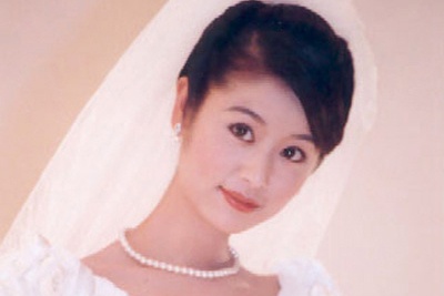Anh Lam Tam Nhu lam nguoi mau vay cuoi 15 nam truoc hinh anh
