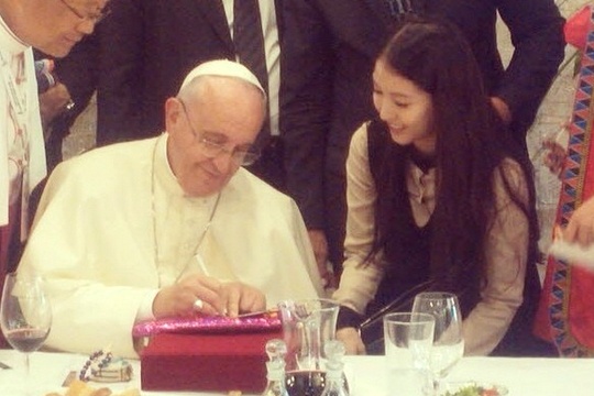 BoA khoe anh chup cung Duc Giao hoang hinh anh