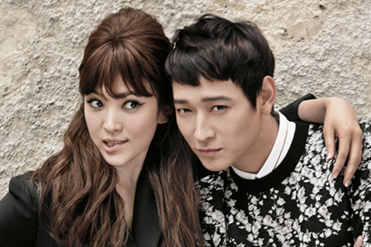 5 bat mi thu vi ve nguoi tinh man anh moi cua Song Hye Kyo hinh anh