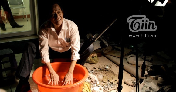 Tât cả các vật dụng đều có thể được nghệ sĩ tiếng động tận dụng để tạo ra tiếng động