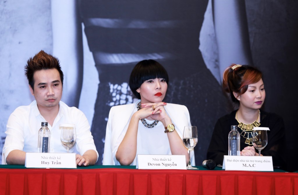 Dep Fashion Runway 3: 'Du ung dung cung khong giong ai' hinh anh