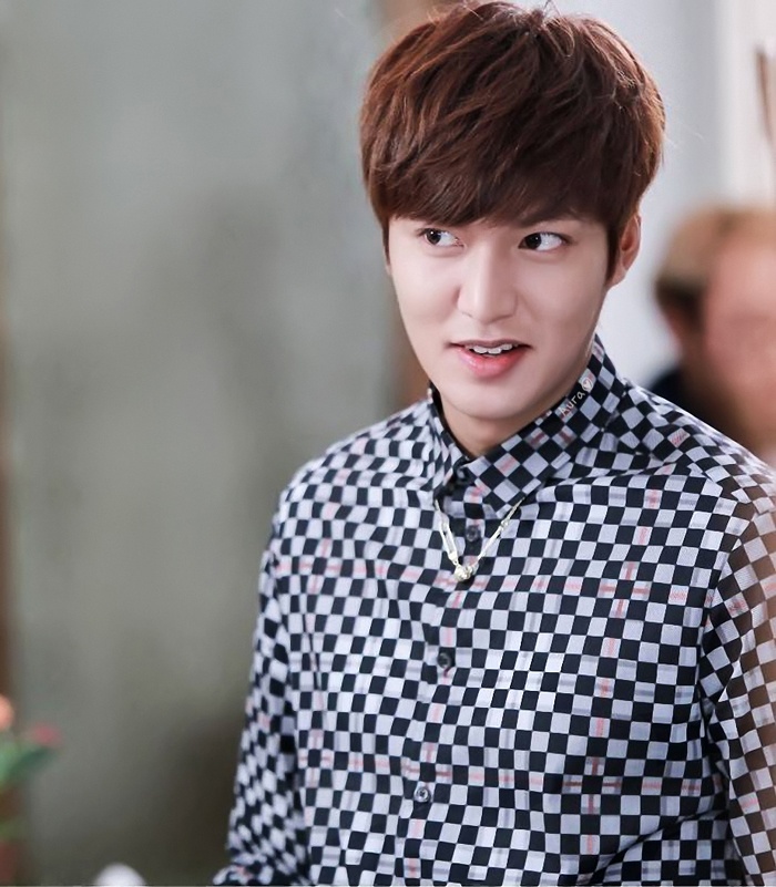 Sau sự kiện này, Lee Min Ho đã được phỏng vấn: