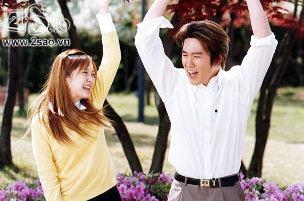 Jang Hyuk và Jang Na Ra nổi đình nổi đám nhờ thành công của bộ phim truyền hình Cô gái thông minh năm 2002.