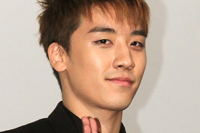 Seung Ri (Big Bang) bi tai nan xe hoi hinh anh