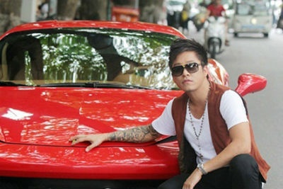 Dan xe hop va motor 'khung' cua Tuan Hung hinh anh