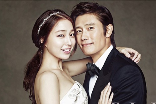 Vo Lee Byung Hun don ve nha bo me de hinh anh