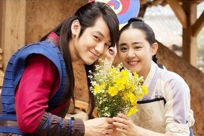 Nhung cuoc tinh chet yeu cua showbiz Han hinh anh