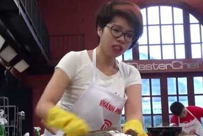 VTV3 nhan so sot vu thi sinh Vua dau bep chat dau ba ba hinh anh