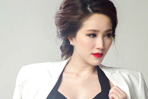 Sao Viet dem theo bao nhieu tien khi ra khoi nha? hinh anh