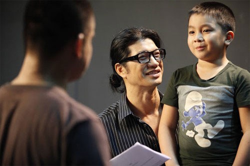 Bé Ben có tên thật là Nguyễn Hoàng Quân, sinh năm 2004. Dù mới học tiểu học, nhưng Ben đã tham gia trên dưới 10 phim truyền hình và 5 phim điện ảnh.