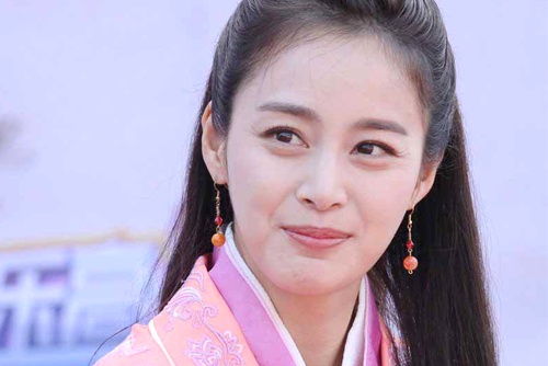 Kim Tae Hee gia nua trong phim Trung Quoc hinh anh