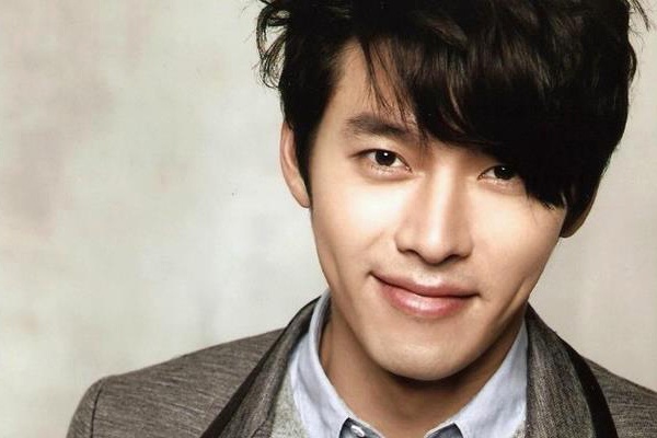 Hyun Bin tro lai man anh nho sau 4 nam hinh anh