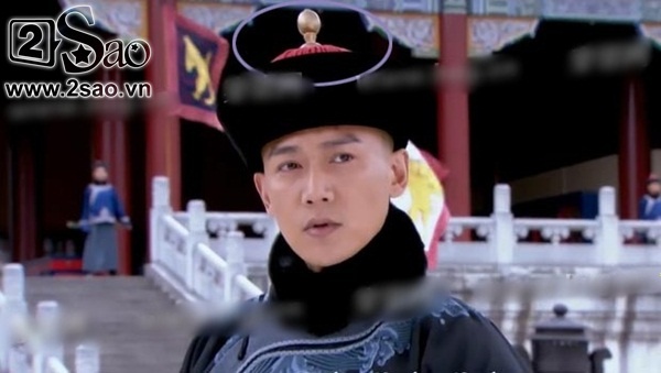 …lúc lại là màu vàng.